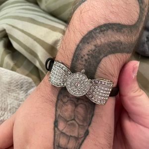 Disney watch bracket
